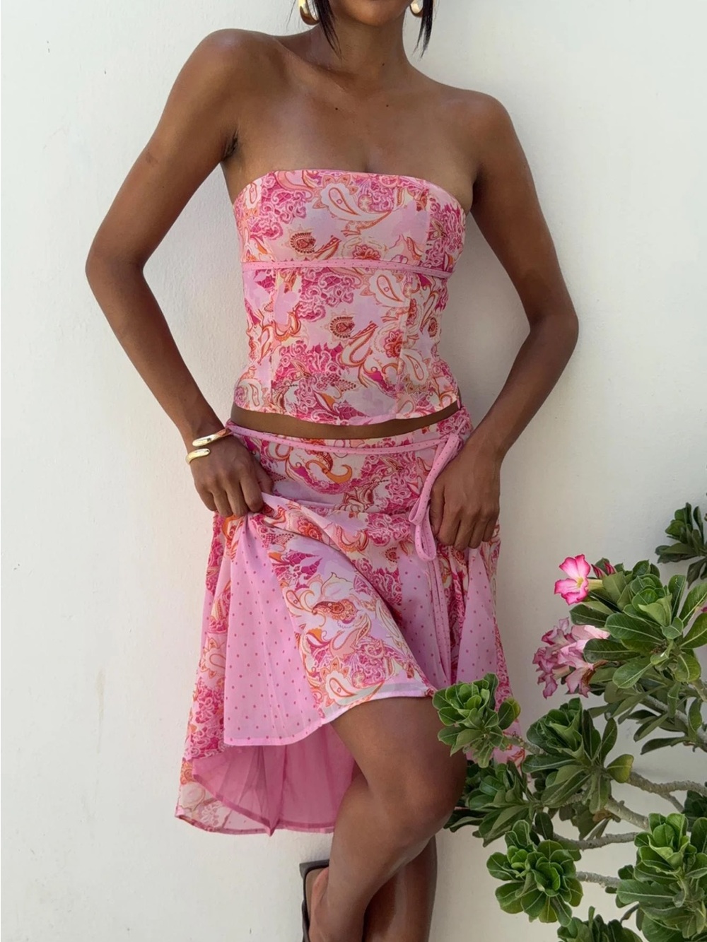 Never Worn Princess Polly Tipsy Midi Skirt in Pink Paisley